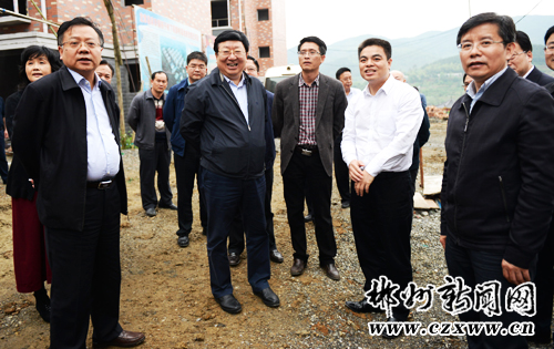 在郴调研易地扶贫搬迁工作时说了三个定位 -