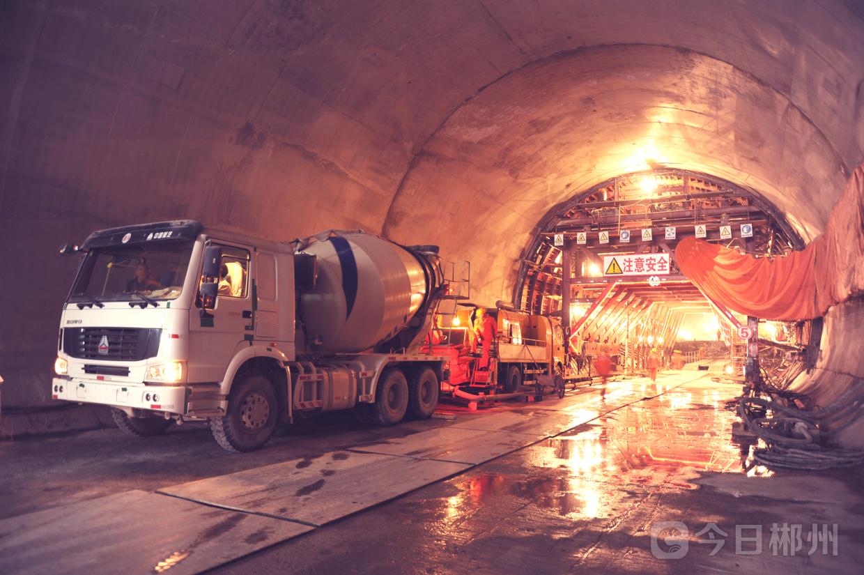 从打隧道看改革开放四十年发展变迁