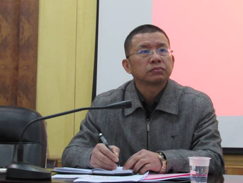 北湖区政府副区长王育华,区教育局党委书记,局长黄志平出席会议并讲话