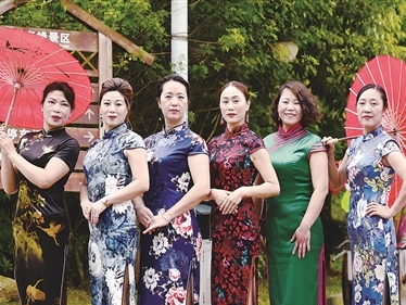 一袭旗袍，秀出别样风采