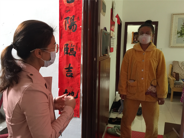 小区人口1000户多不多_小区保安图片(3)
