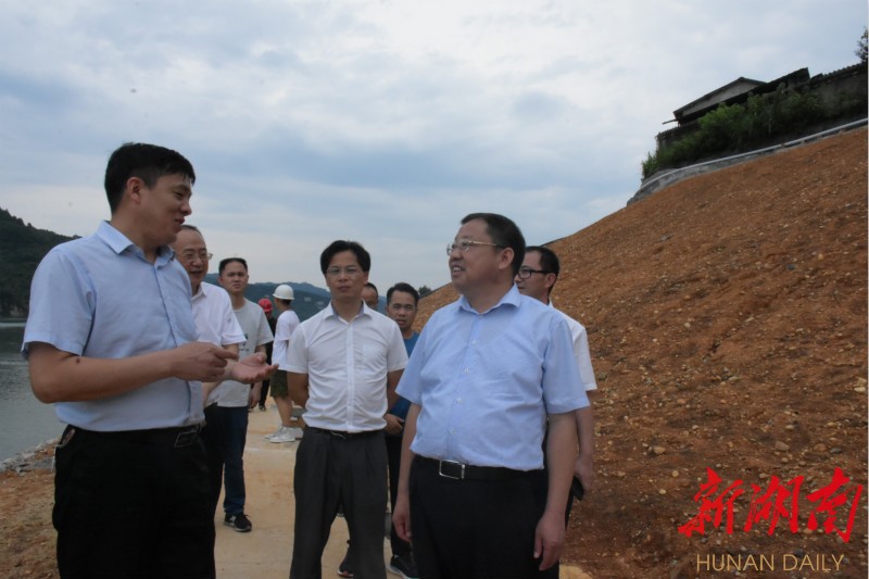 溆浦县城有多少人口_溆浦县民投公园城图片(2)